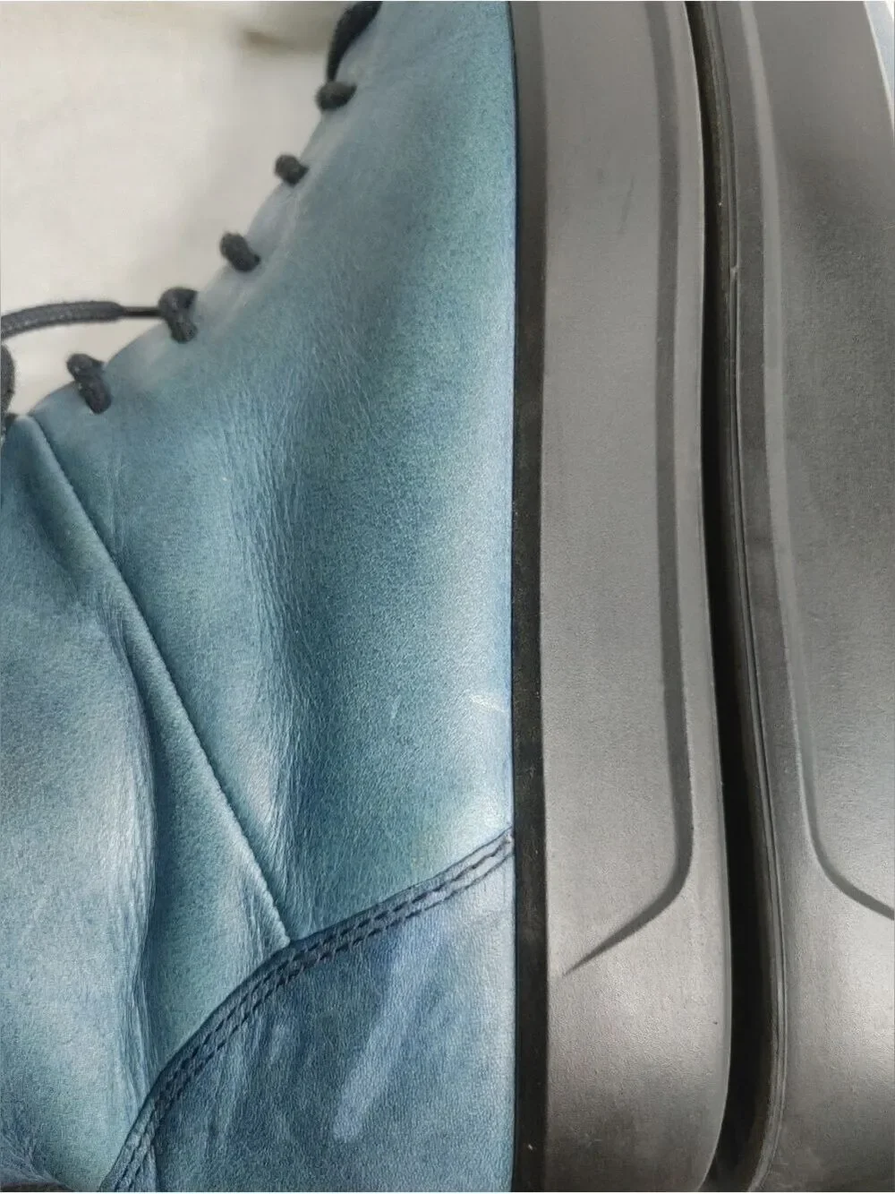 Ecco Indigo Soft 8 Tie II Men's Teal Blue Leather Chukka Boots 10/44 *see Photos